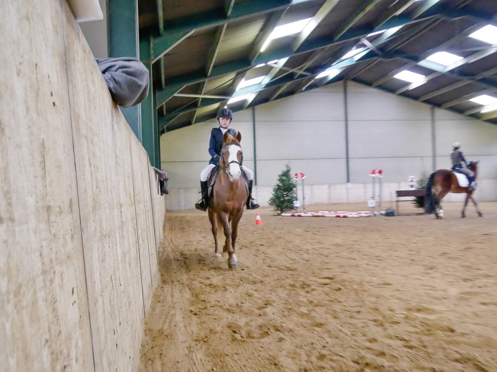101.jpg EP Stables - Kerstjumping - Jumping de Noël 